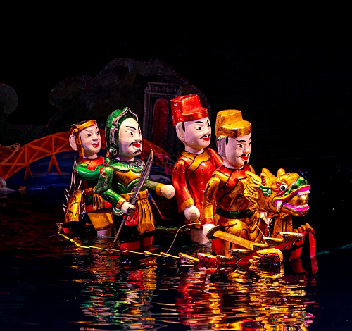VIETNAMESE TRADITIONAL WATER PUPPETRY